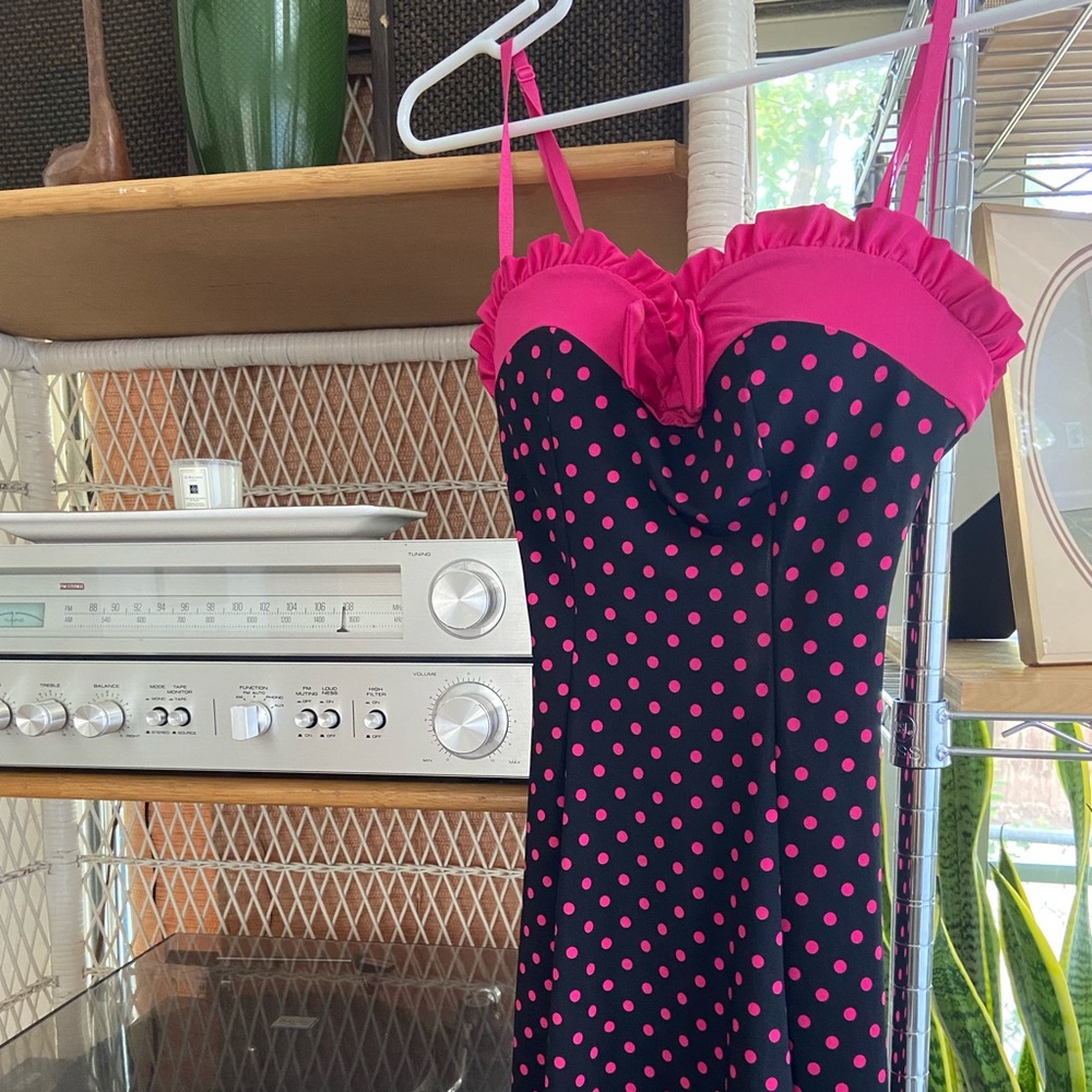 Sold - Picture 2 of 6